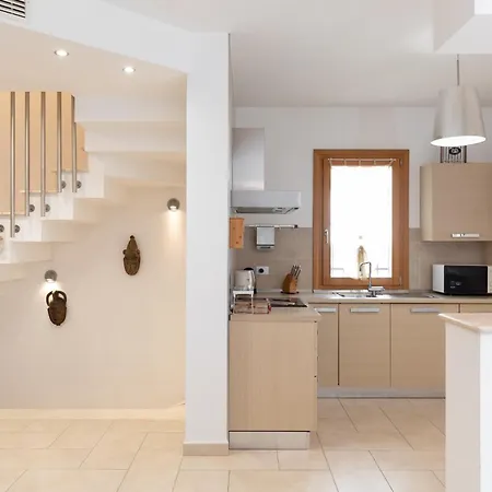 Apartment Casa Al Borgo By Wonderful Italy Olbia